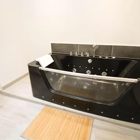 Apartamento L'Etoile : Beau T3 Renove /Wifi Angulema Exterior foto